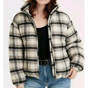 American Eagle Plaid Puffer Jacket